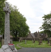 NJ72SW0165 - CHAPEL OF GARIOCH WAR MEMORIAL 