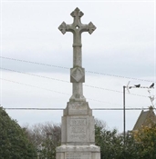 NK04NW0043 - LONGSIDE WAR MEMORIAL 